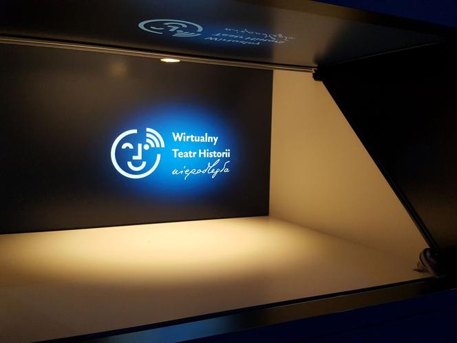 W Lesznie zaparkował  Wirtualny Teatr Historii