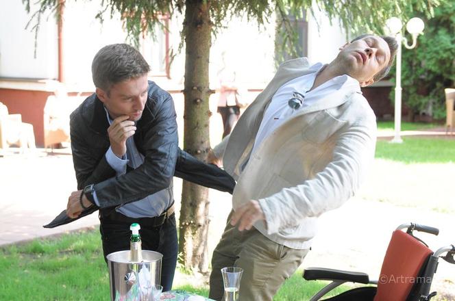 NA DOBRE i NA ZŁE, odc. 496. Przemek Zapała (Marcin Rogacewicz), Andrzej Falkowicz (Michał Żebrowski)