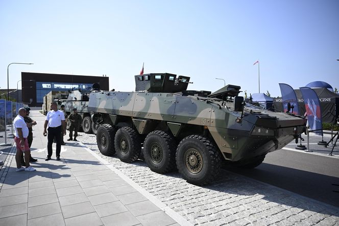 Muzeum Bitwy Warszawskiej. Pierwsze zdjęcia ze środka