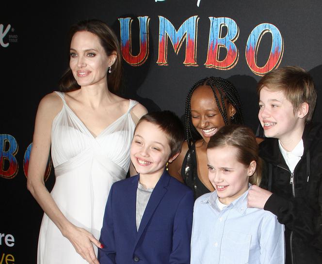Angelina Jolie i jej dzieci, w tym Shiloh Jolie-Pitt