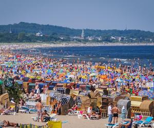 Tak zachowują się rodzice nad Bałtykiem. Ratownicy załamują ręce