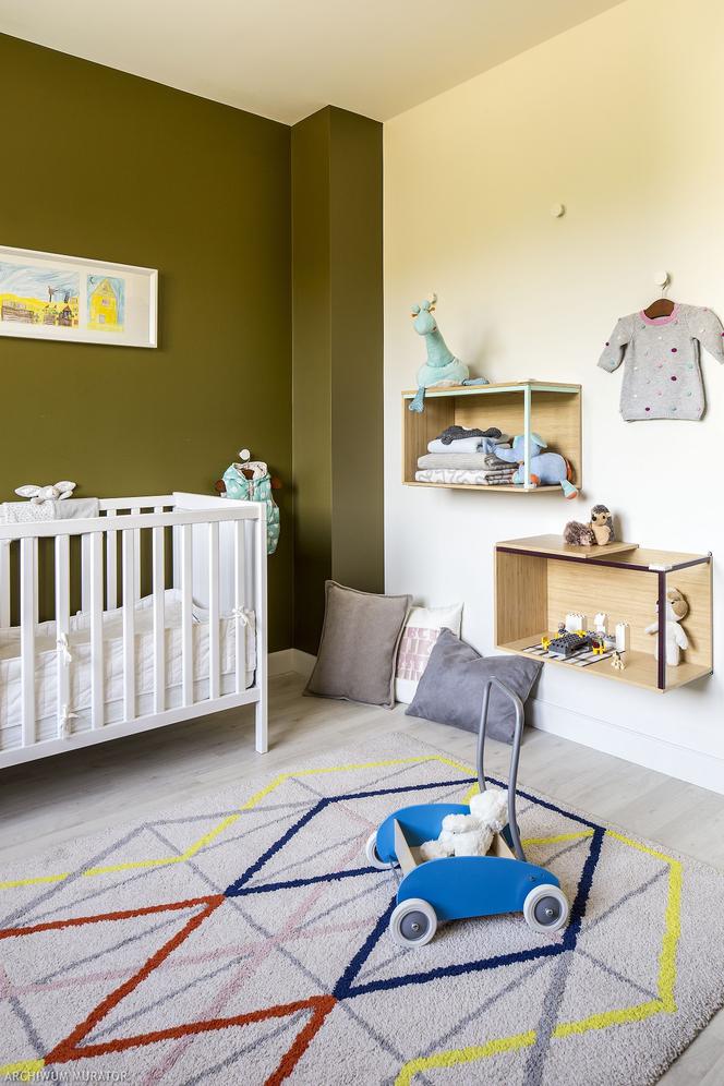 Oliwkowy kolor w pokoju dziecka