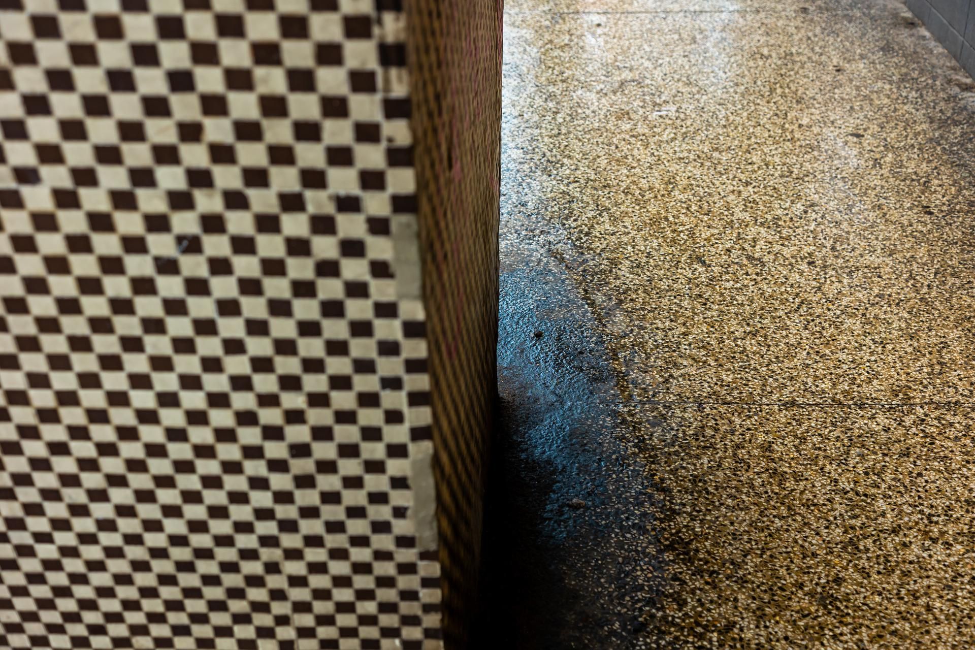 Blok na Madalińskiego 57 w Warszawie