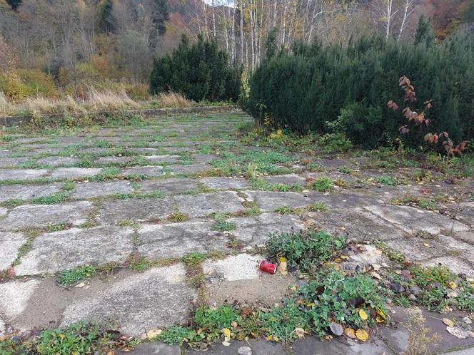 Jabłonki. Tutaj znajdował się pomnik Świerczewskiego 