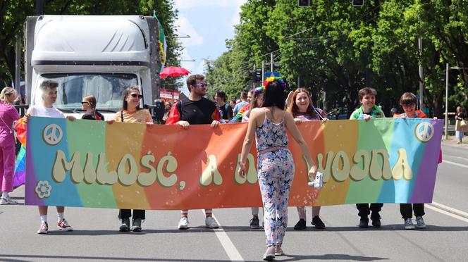 Ulicami Lublina przeszedł VI Marsz Równości! Zobacz zdjęcia