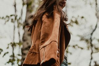 Brązowa kurtka z zamszu