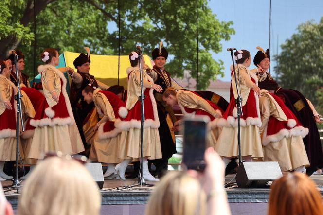 Piknik patriotyczny i koncert „Polskie Tańce Narodowe i Regionalne” na pl. Litewskim w Lublinie