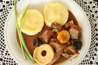 Kluski śląskie w sosie grzybowym