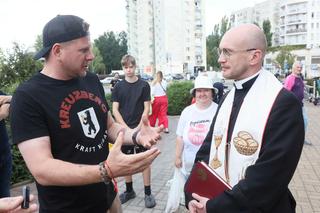 Otwarcie budki z kebabem Filipa Chajzera na Ursynowie