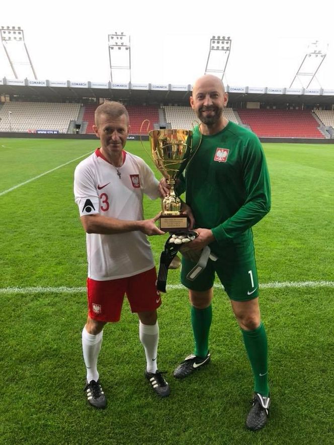 Temu klubowi kibicuje Jakub Rutnicki. Wiele powiązań ze sportem
