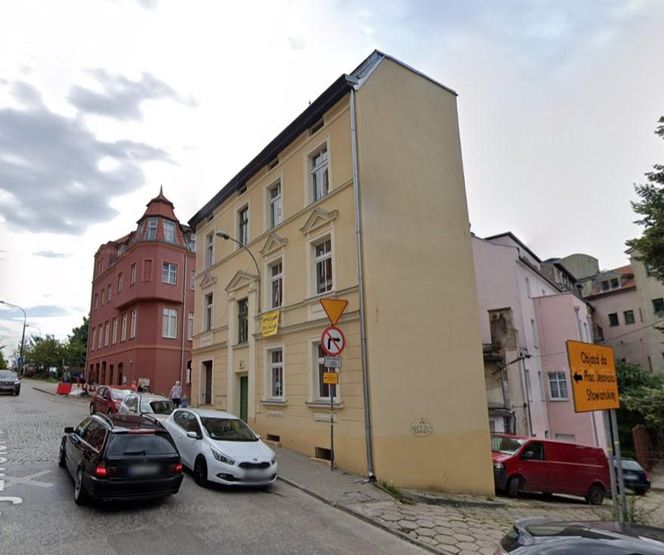 ul. M. C. Skłodowskiej 4 