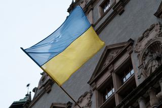 Na Allegro w barwach Ukrainy handlują flagami Rosji: Pochwal się swoją rosyjską dumą
