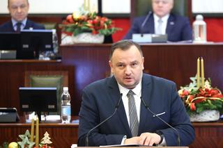 Marszałek śląski apeluje do wszystkich samorządowców o poparcie protestu przeciwko tej ustawie