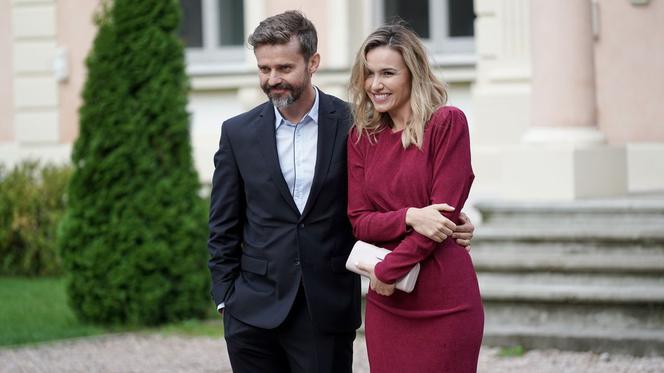 Na dobre i na złe odc. 760. Hania (Marta Żmuda Trzebiatowska), Paweł (Marcin Sianko)