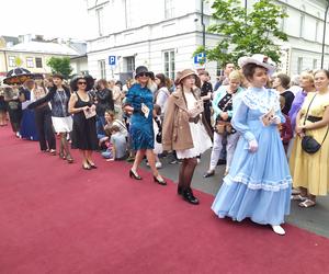 Siedlczanie mogli wsiąść w wehikuł czasu i zobaczyć ulicę Pułaskiego - Piękną sprzed stu lat