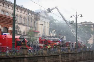 Ogromny pożar w centrum Krakowa. Kłęby dymu unosiły się w całej dzielnicy Stare Miasto