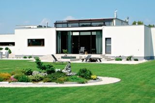 8 milionów opuszczonych domów. Rząd jest skłonny oddać je ZA DARMO