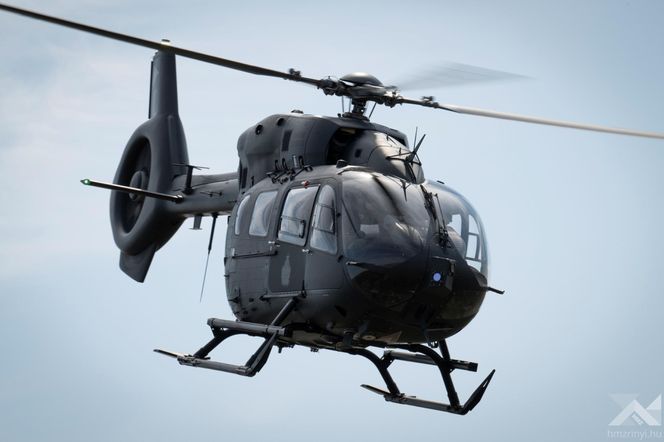 Węgierskie H145M w komplecie