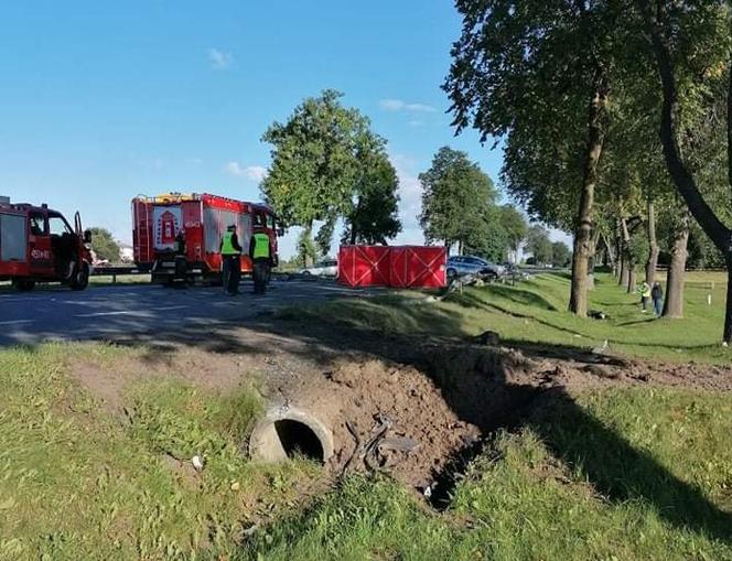 Zagrody. Tragiczny wypadek na Lubelszczyźnie. Zginęły trzy osoby [ZDJĘCIA]