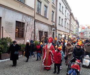 To jedyne tego typu wydarzenie na świecie! Zobacz zdjęcia z orszaku św. Mikołaja w Lublinie [GALERIA]