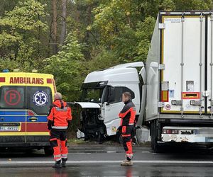 Piotrków Trybunalski. Śmiertelny wypadek kierującej saabem. Zginęła na oczach dzieci [ZDJĘCIA].