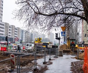 Budowa tramwaju na Stegny w lutym 2024 r.