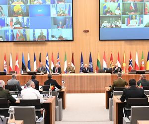 NATO szuka gwarancji bezpieczeństwa dla Ukrainy. Tajne rozmowy szefów obrony po wirtualnej naradzie