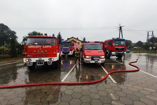 Wyciek gazu w zakładzie produkcyjnym koło Gniezna! Potrzebna ewakuacja 