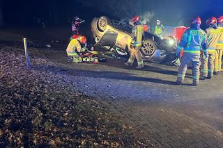 Kędzierzyn-Koźle. Śmiertelny wypadek na ul. Łukasiewicza. Dachowało BMW [ZDJĘCIA]. 