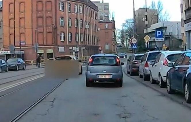 Mandat za wyprzedzanie na przejściu dla pieszych