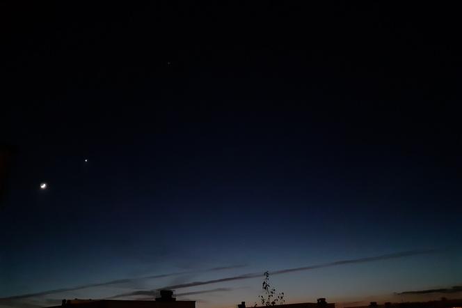 Wenus, kometa, obłoki srebrzyste - toruńskie planetarium poleca niezwykłe spektakle na niebie [AUDIO]