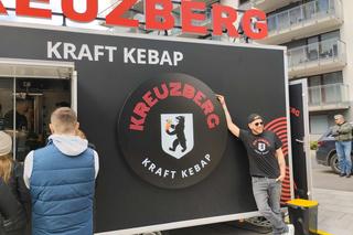 Filip Chajzer otworzył kebaba w Warszawie. 