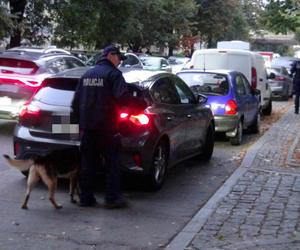 Antyterroryści na Saskiej Kępie. Pilna akcja służb przy Paryskiej