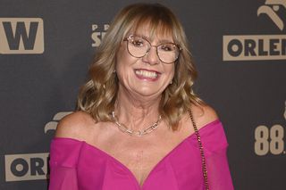 Mama Roberta Lewandowskiego oszołomiła kreacją. Tak Iwona Lewandowska pokazała się na Gali Mistrzów Sportu, postawiła na odważny krój