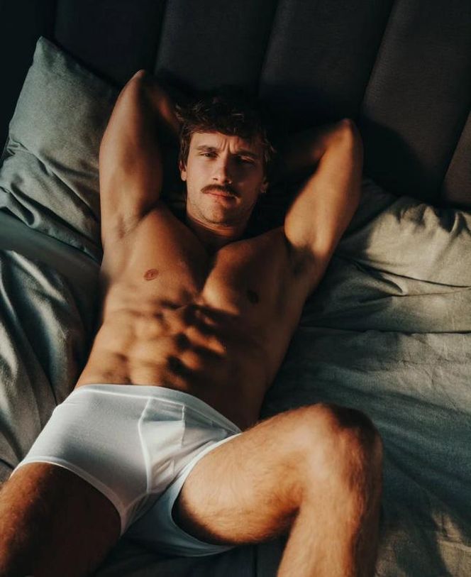 Maciej Musiał kipi seksem