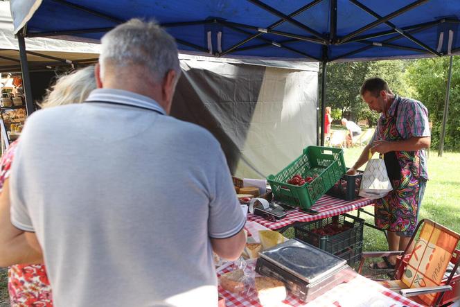 Kulinarne tradycje i pyszne jadło na Jarmarku Produktów Tradycyjnych w Chorzowie