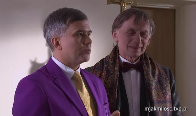 M jak miłość, odcinek 1505. Grabarz Leon (Dariusz Toczek), Robert Żak (Krzysztof Tyniec)