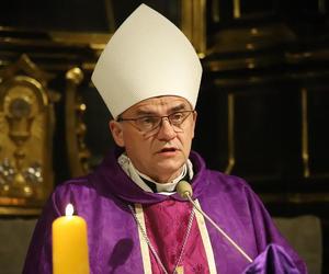 Bp Robert Chrząszcz: Niech nasze życie będzie odzwierciedleniem prawdziwych wartości