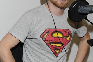 Michał Tomala gra Daniela Brzozowskiego w serialu TVN Na Wspólnej. Tak zmieniał się aktor