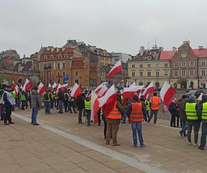 Rolnicy w Lublinie rozpoczęli przemarsz. Mamy zdjęcia!