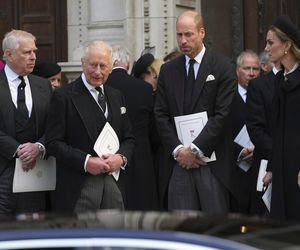 Schowają upadłego księcia w nawiedzonym zamczysku! Duchy to codzienność