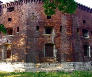 Fort „Św. Benedykt” w Krakowie przed renowacją