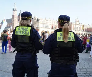 Trwa nabór do straży miejskiej w Krakowie. Ile można zarobić?