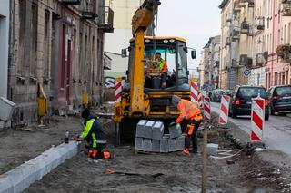 Nowe chodniki i jezdnia na Struga. Koniec remontu jeszcze w tym roku