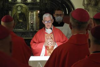  Abp Skworc w Watykanie:  przez komunię, uczestnictwo i misję ku Kościołowi-Wspólnocie