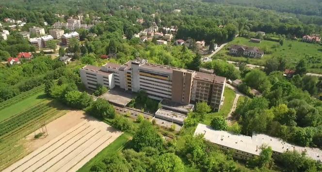Niedokończone sanatorium milicyjne w Nałęczowie