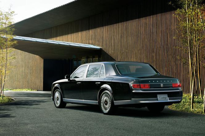 Toyota Century trzecia generacja