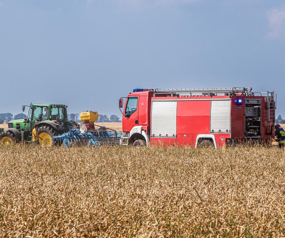Tragedia na polu pod Słupskiem. Rolnik zginął raniony przez sieczkarnię