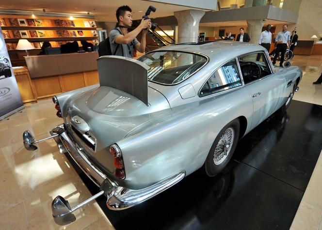 Aston Martin DB5 coupe