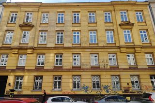 Ten zabytkowy budynek na Wilczej kryje niezwykłą historię. Właśnie trafił do rejestru!